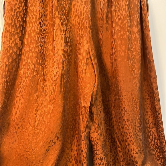 ALC Jameson Silk Cropped Culottes Animal Print Size 4 - Picture 9 of 13